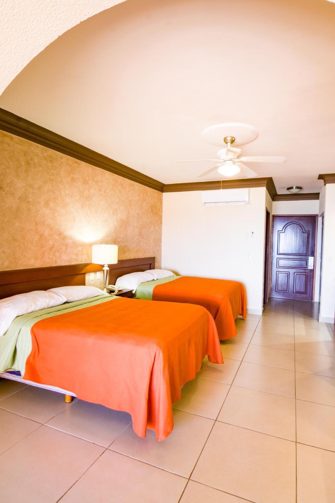 Hotel Palmas De Cortez Лос-Баррилес Экстерьер фото
