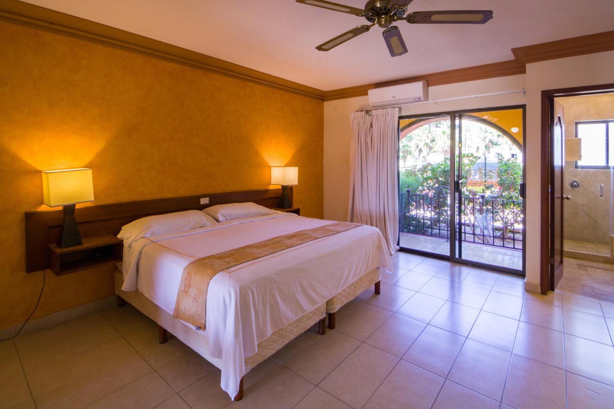 Hotel Palmas De Cortez Лос-Баррилес Экстерьер фото